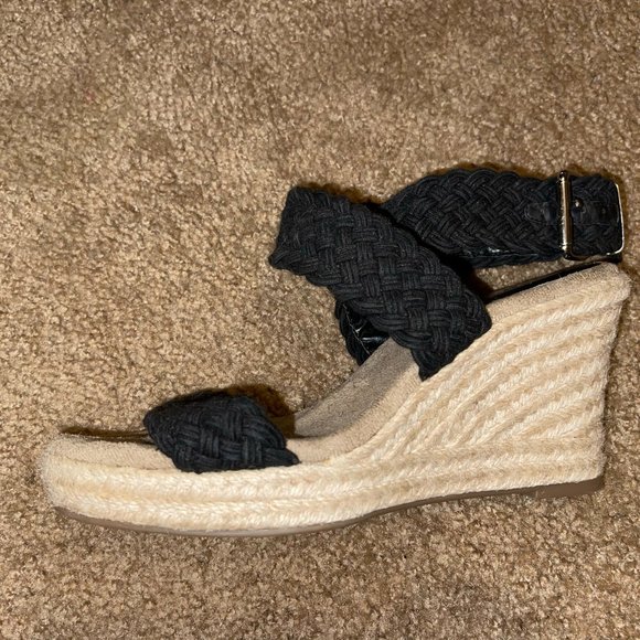 Strappy Wedge - Picture 1 of 2